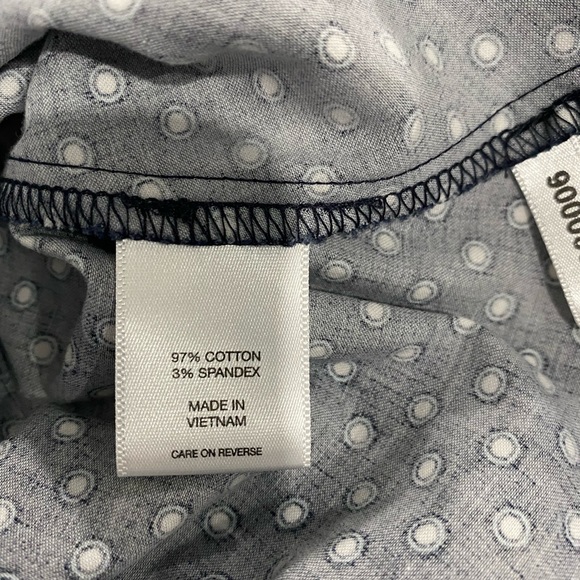 New York & Co Stretch Fitted Printed Button Down - Picture 5 of 5